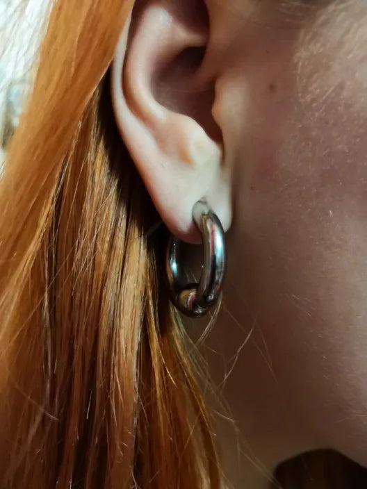 ball closure nose ring — classic stainless steel hoop