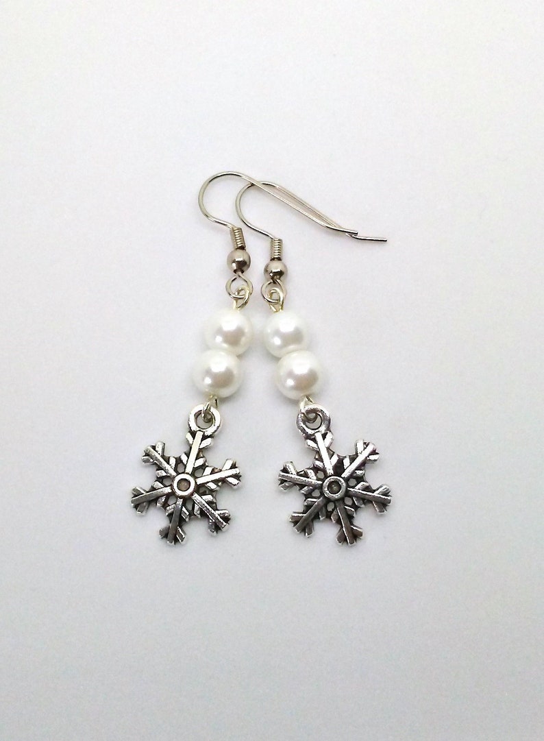 snowflake crystal tassel earrings